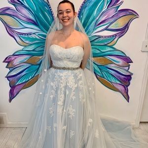 New Bridal gown- Pale Light BLUE lining, Lace, Strapless, PRINCESS Ballgown!